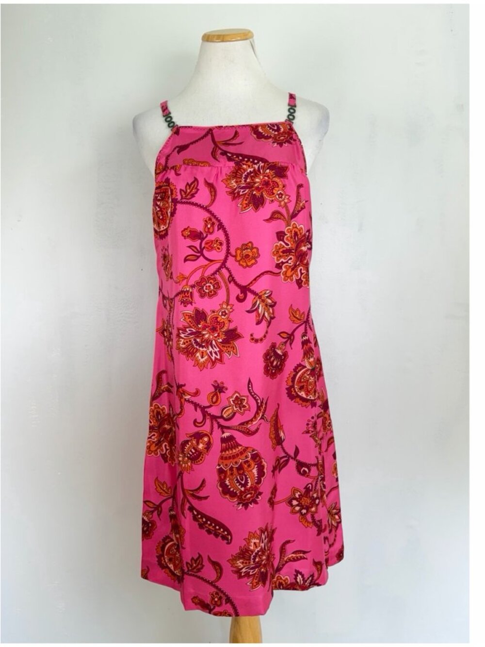 Ann Taylor Dress Size 8 NWT 100% Silk Pink Floral Beaded Neckline Sleeveless